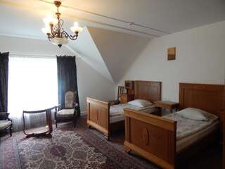 Отель Motel Brencis Иецава Улучшенный двухместный номер с 1 кроватью-1